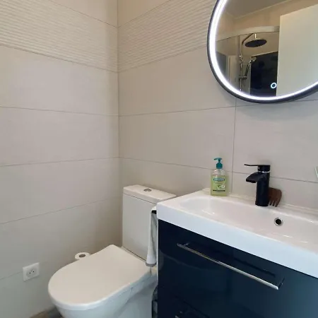 Avec Vue Mer, Piscine, Tennis Et Parking - - Fr-1-252-159 *